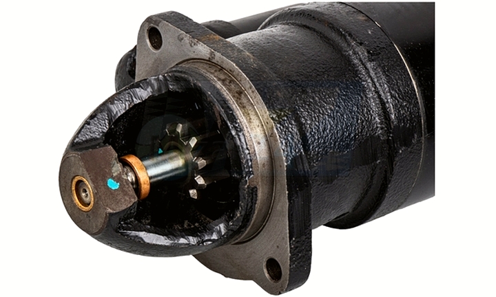 Klasický startér MF4 3029714M1 R11G 12V 2,9 KW